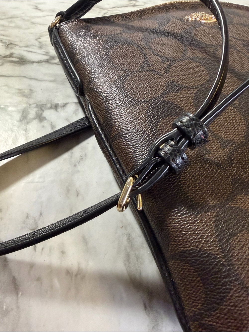 Coach Brown Signature Crossbody with Black Strap - Picture 9 of 11